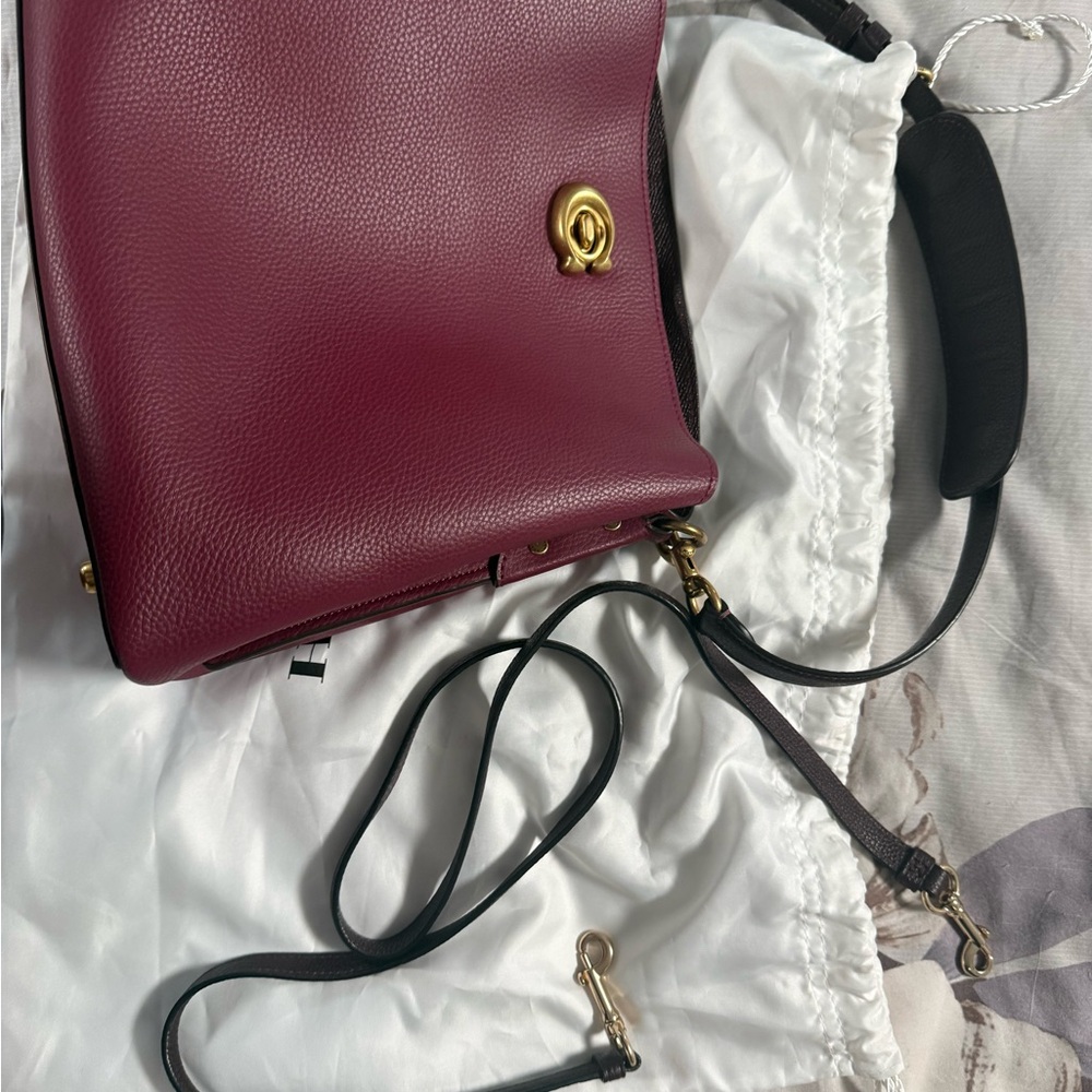 Coach Burgundy Leather Shoulder Bag